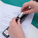 得力(deli)12#旋轉(zhuǎn)訂書(shū)機(jī) 中縫裝訂訂書(shū)器 臨時(shí)裝訂 黑色0434